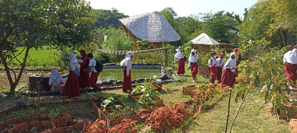 TdBA dan Kementrian